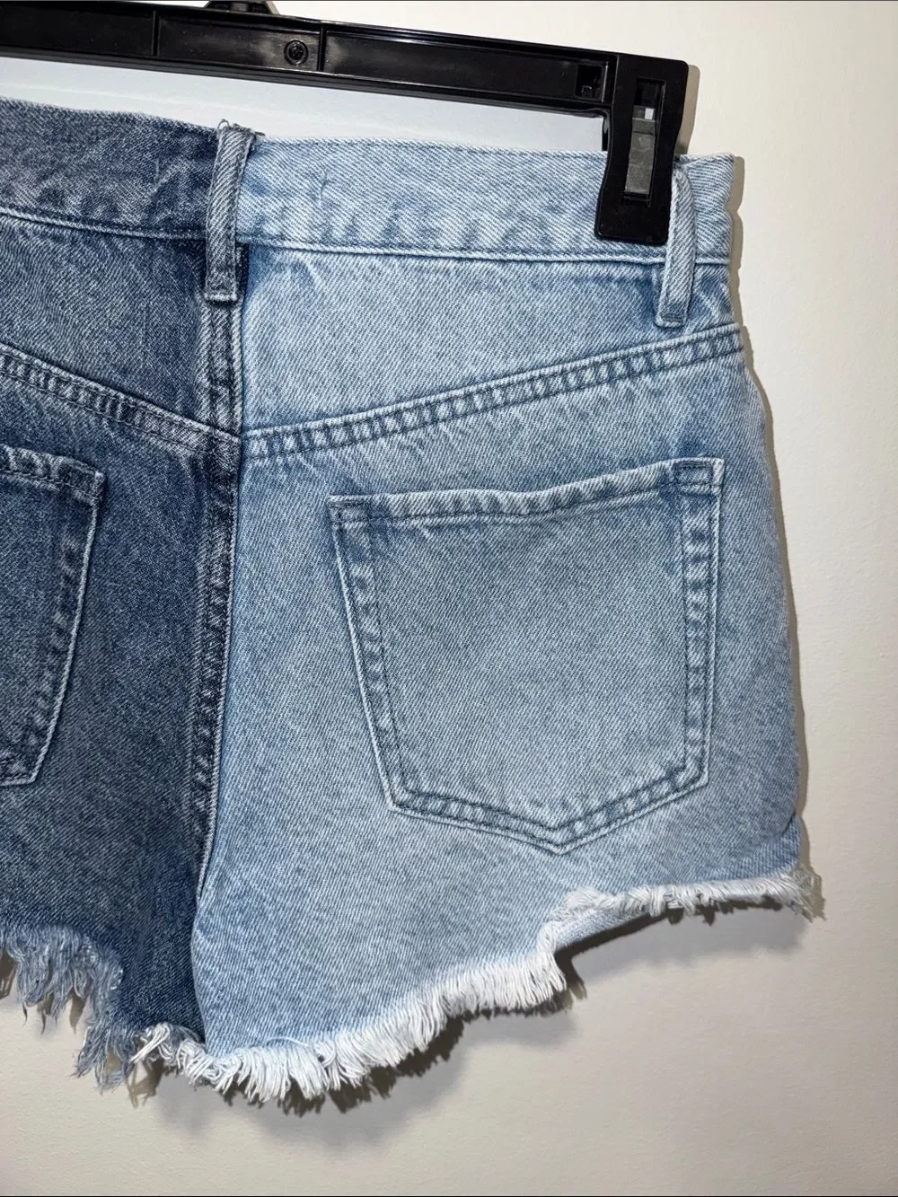PACSUN 25 Vintage Two Tone Medium Light Wash Fringe Raw Hem Denim Jeans